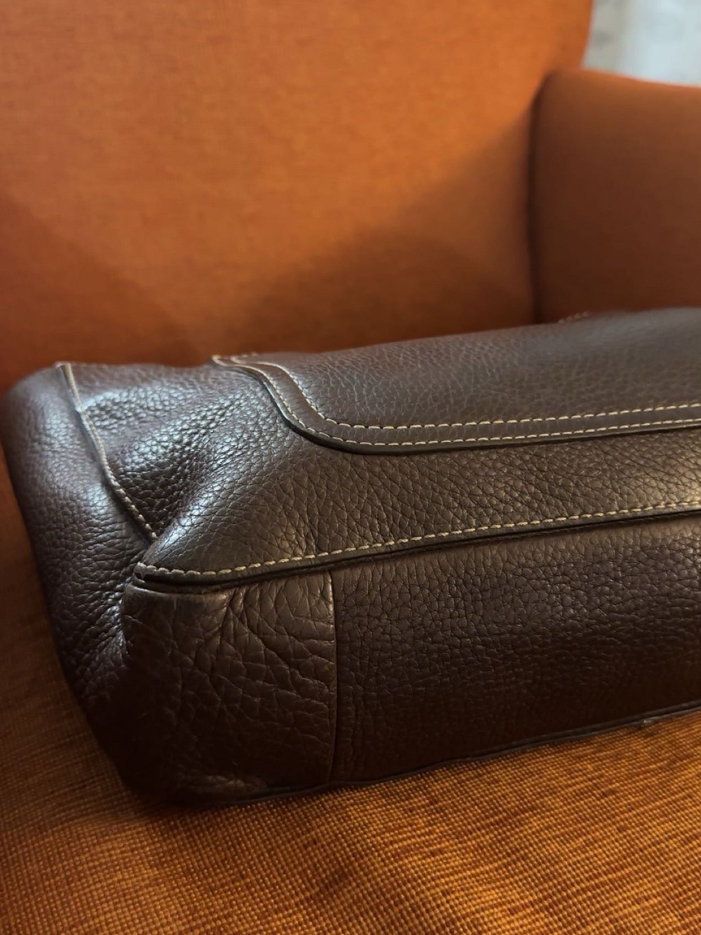 Coach Chelsea Brown Leather Tote with Front Pocket - Picture 4 of 10
